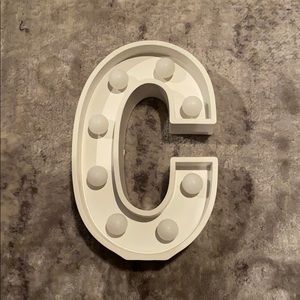 Cute “L” LED decorative piece!